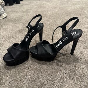 Gianni Bini Black Women's Heels